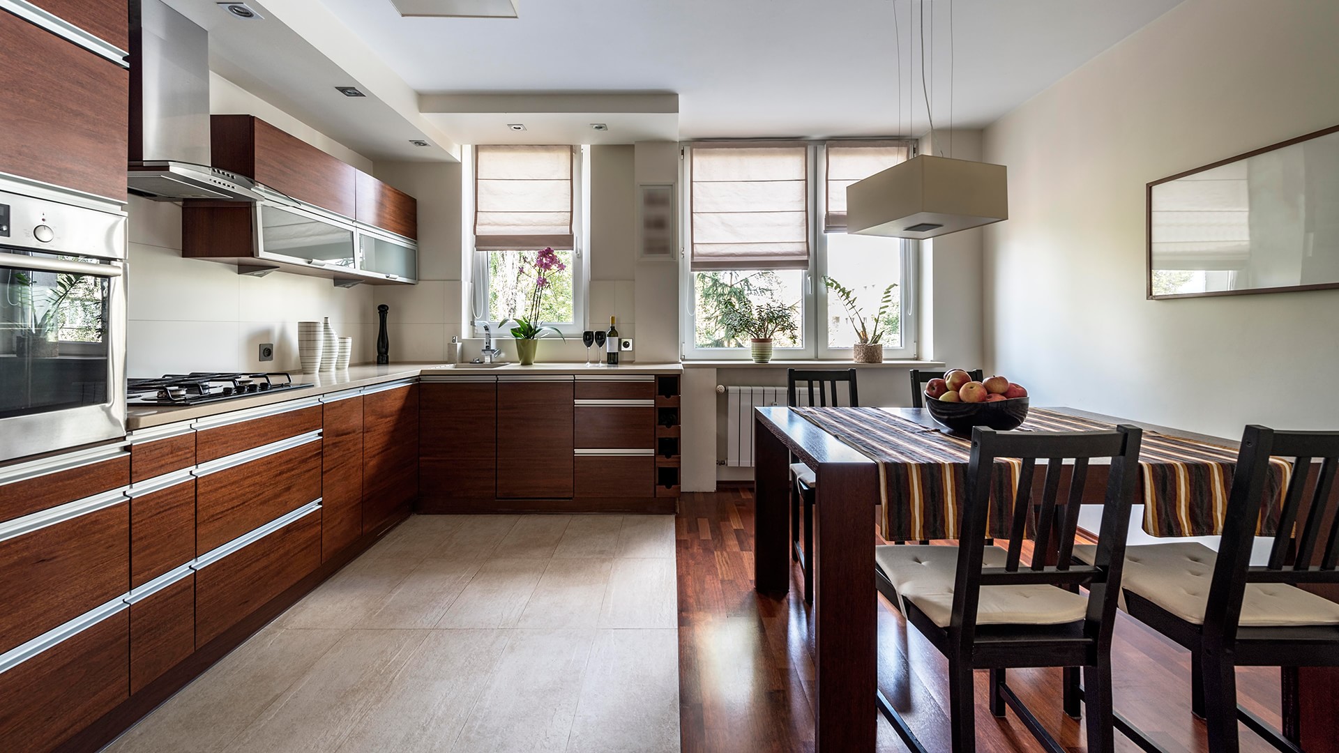 συνδυασμένο πάτωμα στην κουζίνα