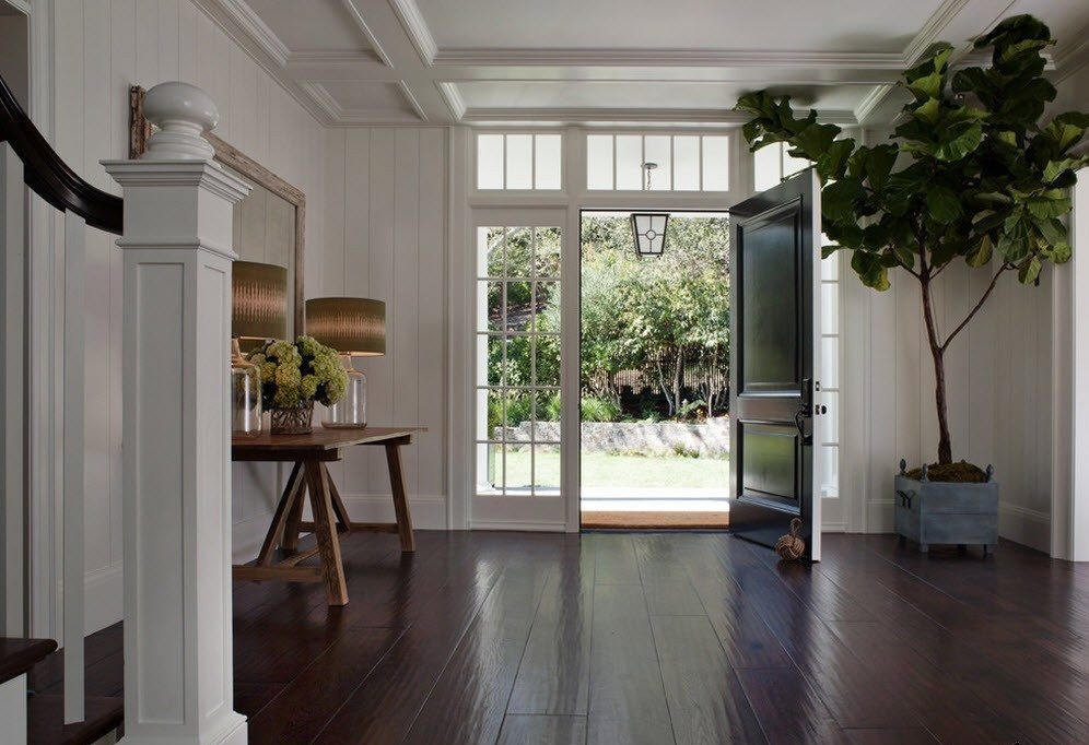 couloir dans une maison privée des idées de conception