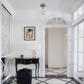 couloir dans des photos d'idées de style classique