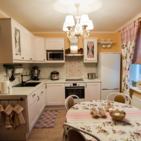 langsir untuk idea-idea hiasan gaya dapur