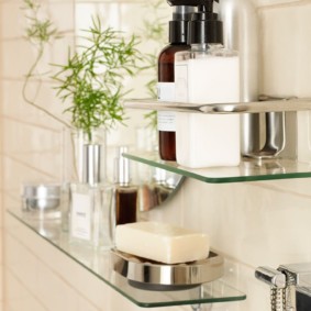 ชั้นวางแก้วสำหรับตกแต่งห้องน้ำ