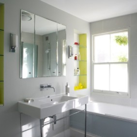 ชั้นวางแก้วสำหรับแนวคิดการตกแต่งห้องน้ำ