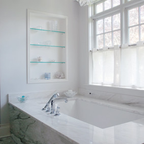 แนวคิดการตกแต่งชั้นวางกระจกห้องน้ำ