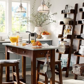 kitchen shelf in the form of a short flight of stairs