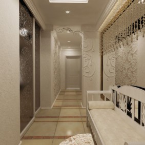 couloir étroit dans l'appartement