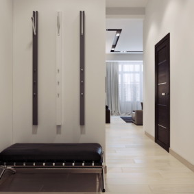 choisissez obo pour le couloir aux portes sombres