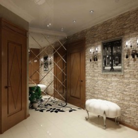 καθρέφτη στο διάδρομο των εσωτερικών φωτογραφιών του φενγκ σούι