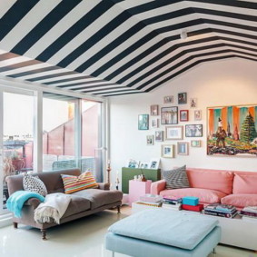 lipici tapetul de pe tavan