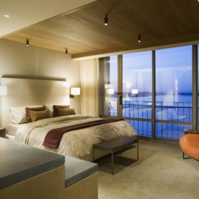 appliques dans la chambre au-dessus des options d'idées de lit