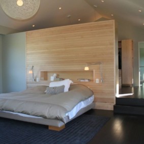 applique dans la chambre au-dessus du lit design photo