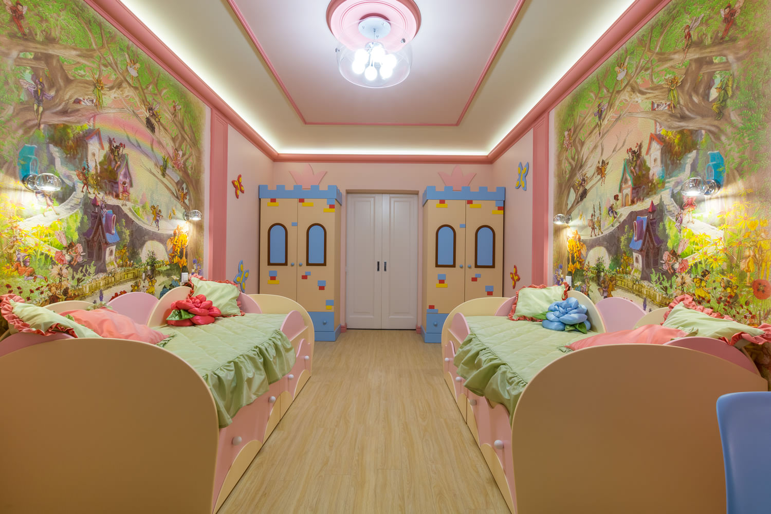 décoration murale pour chambre de filles