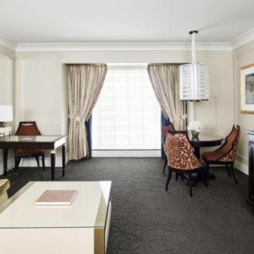 Revêtement de sol gris foncé