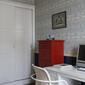 Chaise de bureau avec dossier en bois