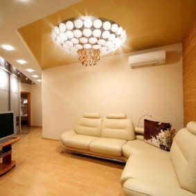 Canapé d'angle avec revêtement en cuir