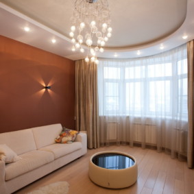 Tavan çevresi spot ışıkları