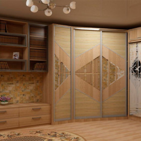 Мебели до тавана в интериора на залата