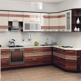 Casque moderne avec un évier dans le coin