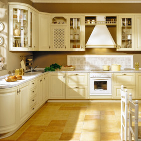 Casque d'angle classique