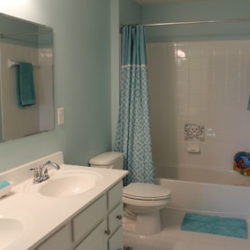 ผ้าม่านในการตกแต่งภายในห้องน้ำ