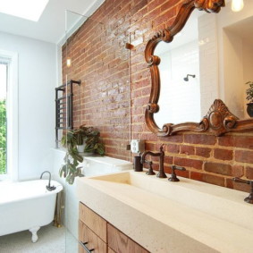 งานก่ออิฐในการตกแต่งภายในของห้องน้ำ