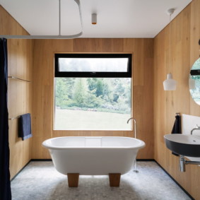 แผ่น MDF บนผนังห้องน้ำ