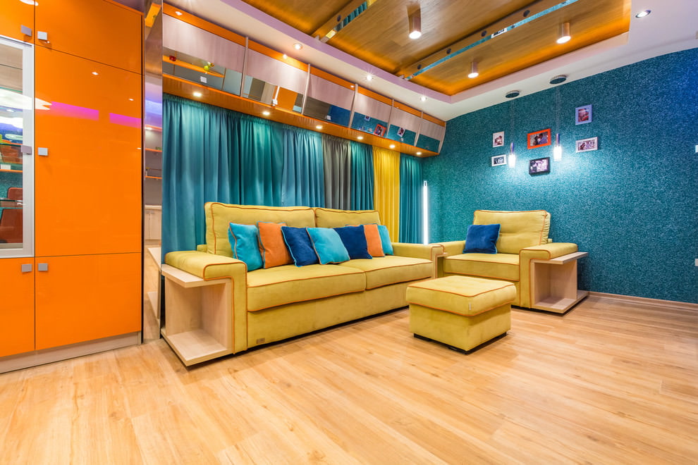 μπλε υγρή ταπετσαρία για εσωτερικό δωμάτιο