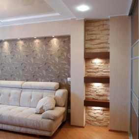 Beleuchtete Nischen im Wohnzimmer