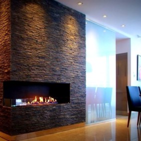 τζάκι στο εσωτερικό των τύπων διακόσμησης διαμέρισμα