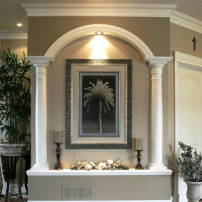 stucco molding in the apartment photo species