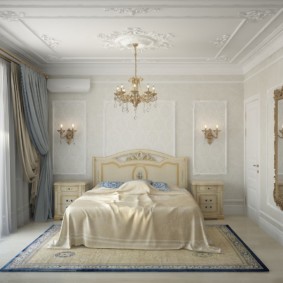 stucco molding in the apartment