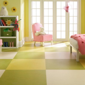 linoléum dans les idées de décoration de l'appartement