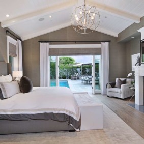 ý tưởng đèn chùm phòng ngủ