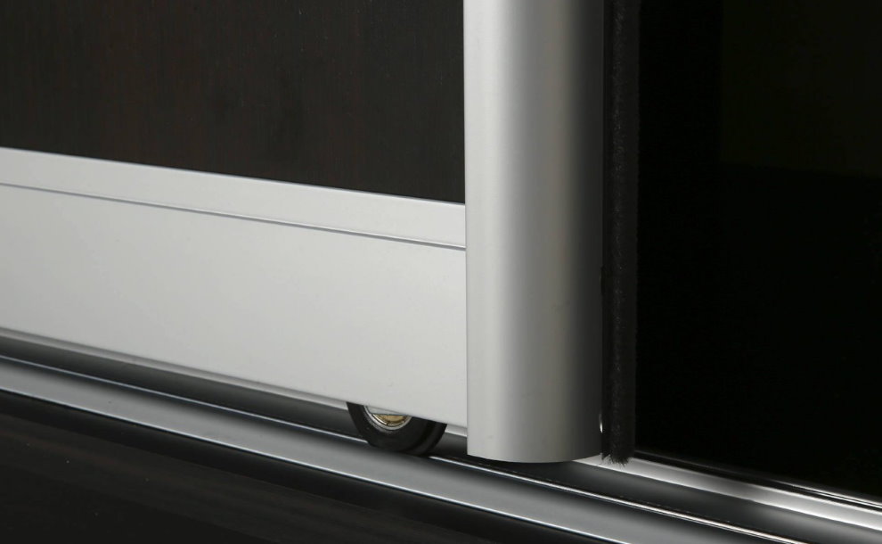 Алуминиев профил на гардероб с плъзгане