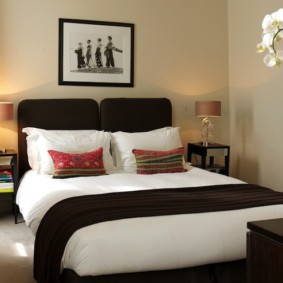 ซ่อมแซมในห้องเล็ก ๆ