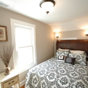 ซ่อมแซมในห้องเล็ก ๆ