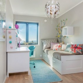 ซ่อมแซมในห้องเล็ก ๆ