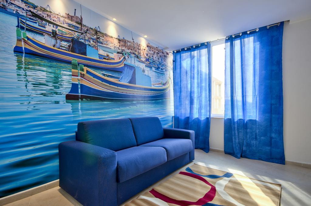 ผ้าม่านสีฟ้า