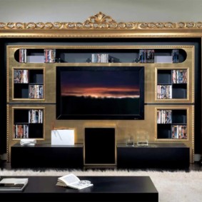 Mur de télévision photo classique