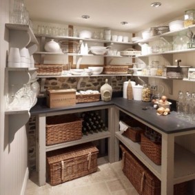 Kleiner Abstellraum in einem Privathaus