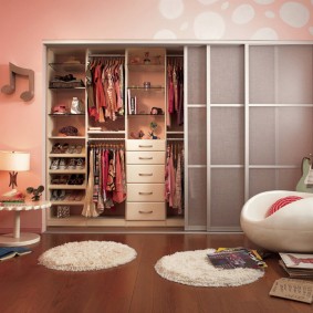 Mochete rotunde mici