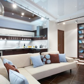 Sol en céramique marron