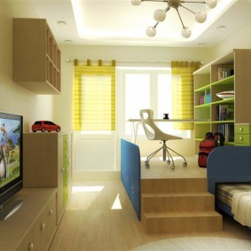 Chaise de bureau sur un haut podium