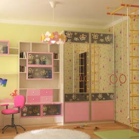 Beaux meubles dans la chambre pour la fille