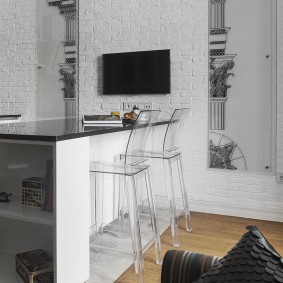 Tabourets de bar en plastique transparent