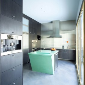 Évier de cuisine petit îlot