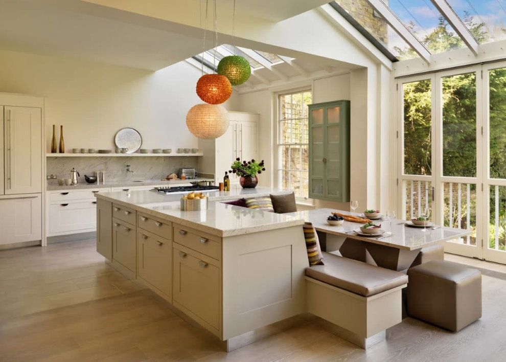 Inselküche in einem Landhaus