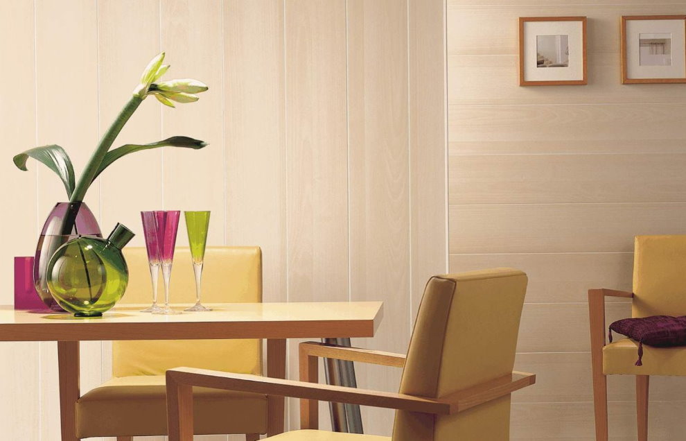 Trang trí tường phòng bằng tấm nhựa PVC