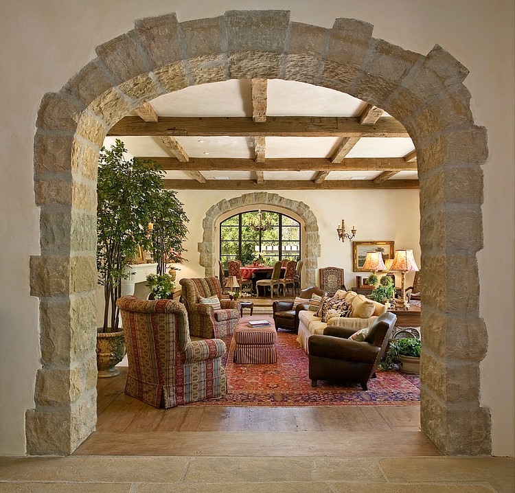 arc classique en pierre