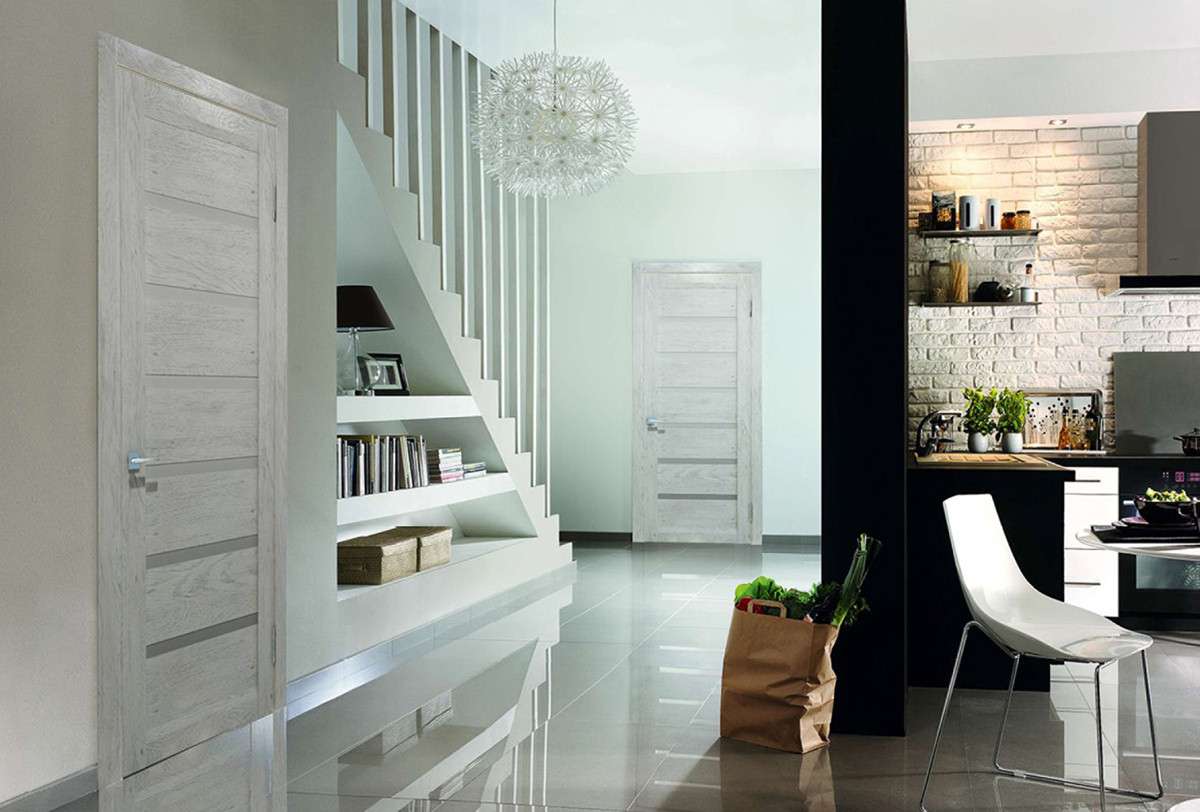 ประตูสีขาว