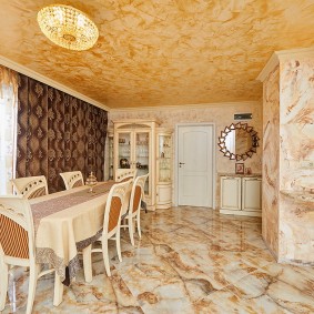 stuc décoratif dans les idées de décoration de cuisine